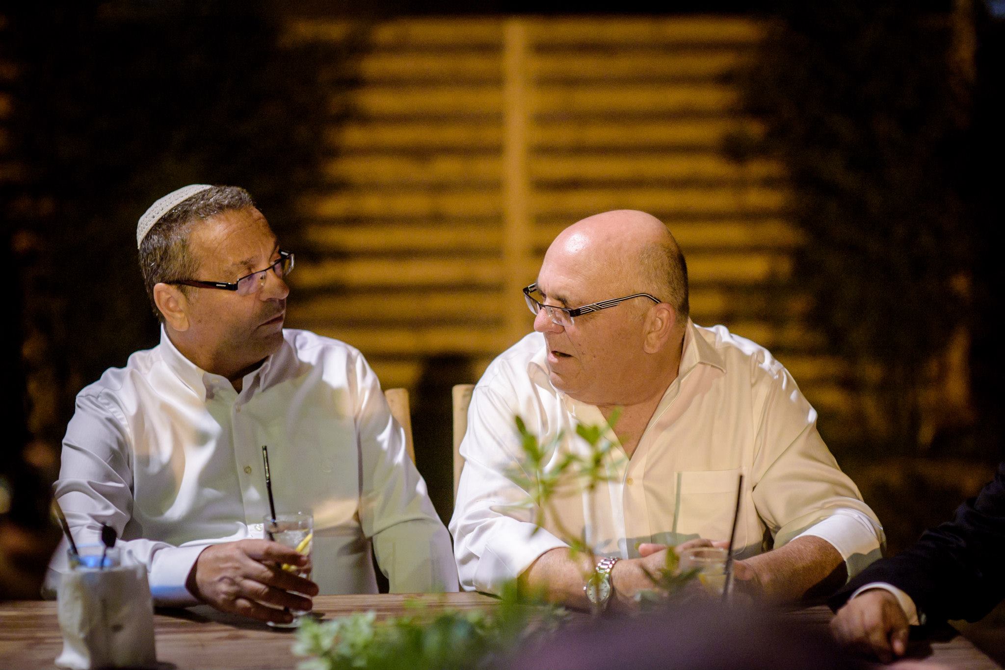 זכור באהבה.
