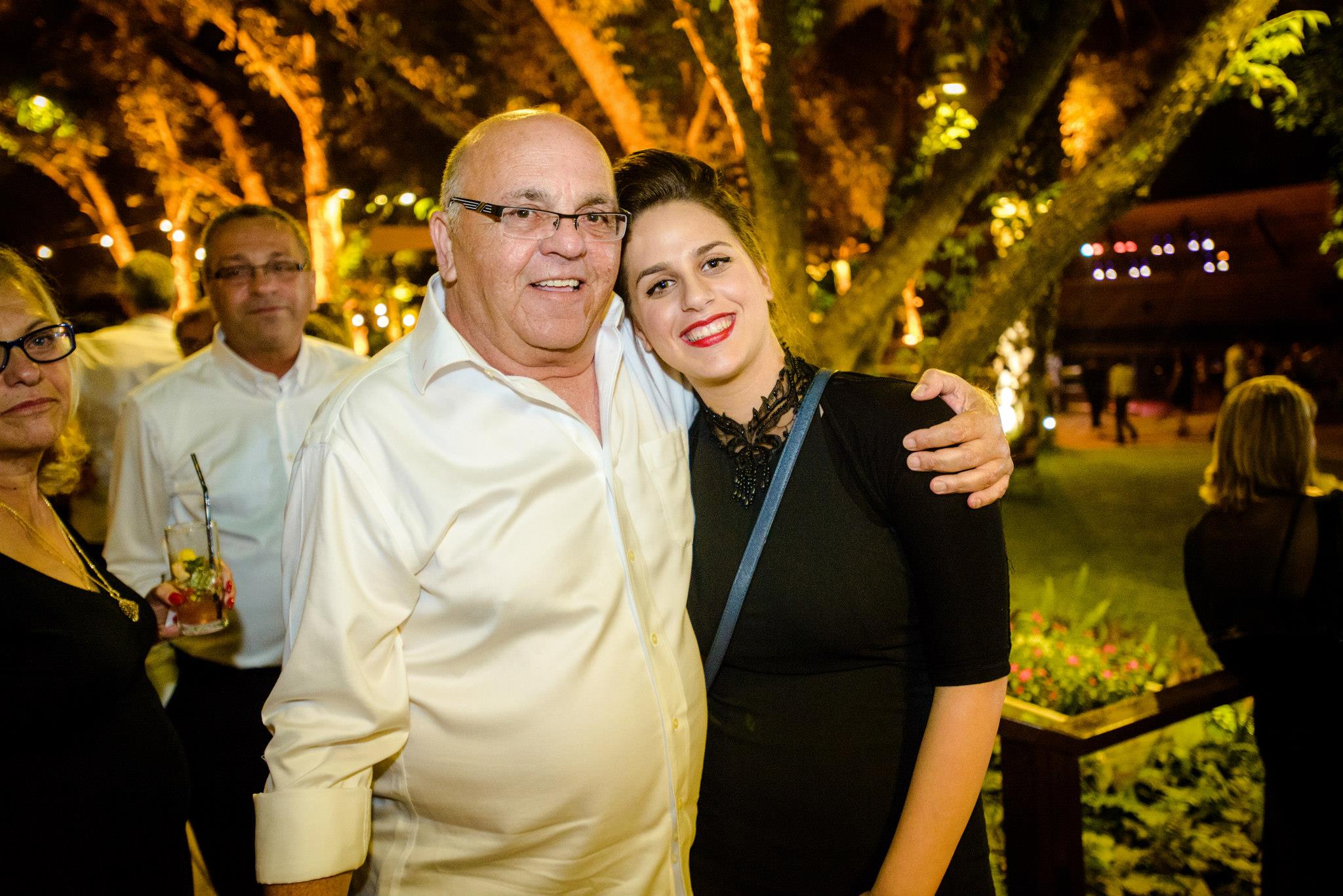 זכור באהבה.